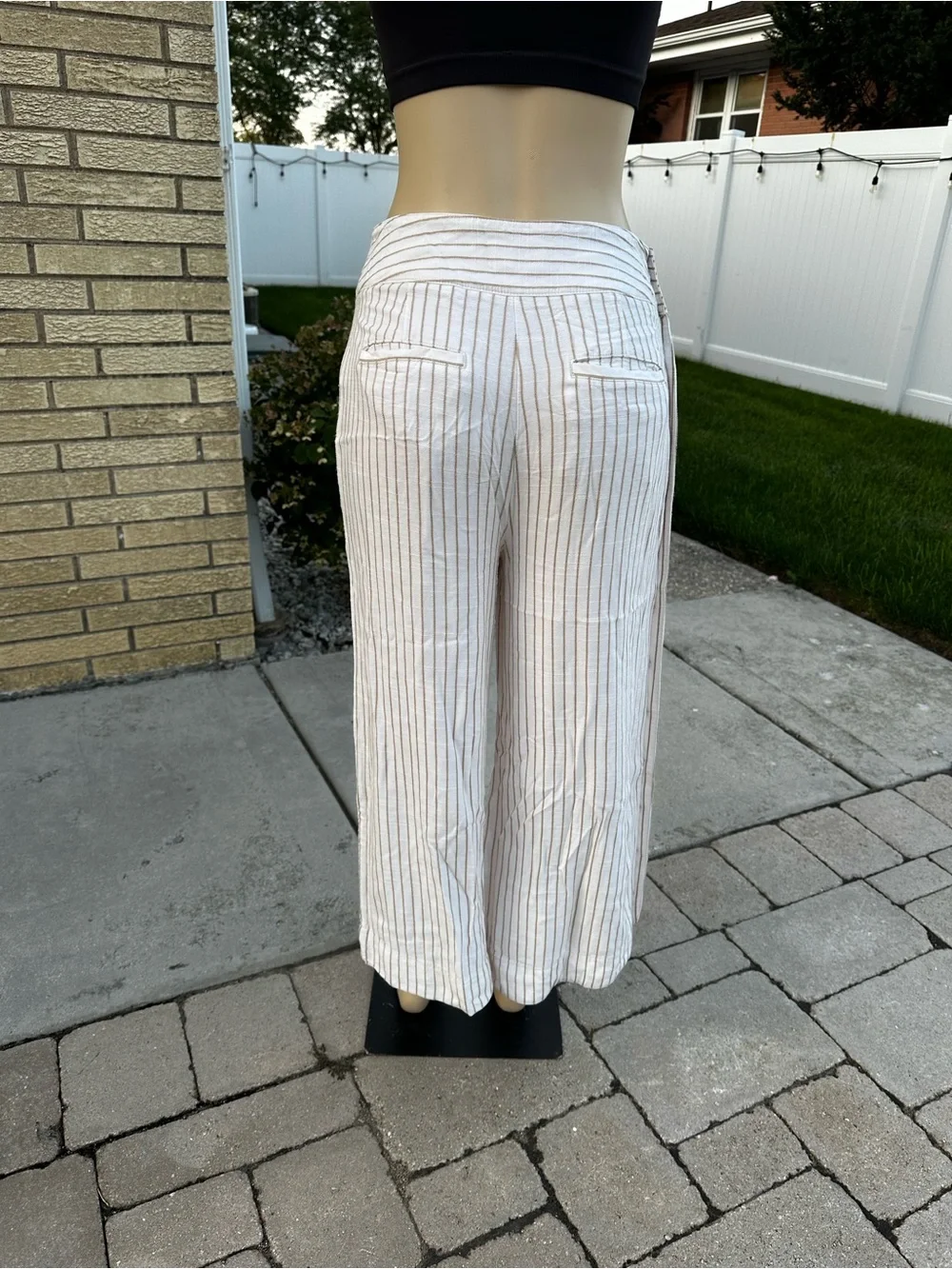 Anthropologie Cream Striped High-Waist Cropped Wide-Leg size 4
